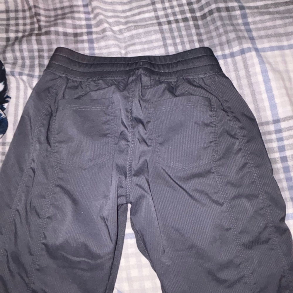Studio pants - Picture 4 of 4